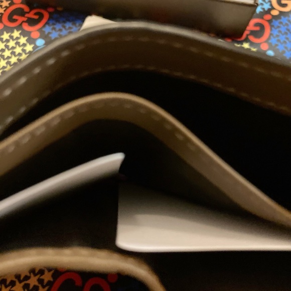 🛑SOLD🛑 Brown Gucci bifold wallet microGuccissima w/ coin pouch 👝❤️ - Picture 7 of 12